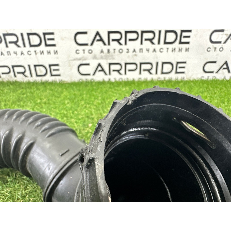 Патрубок интеркулера (двигатель и элементы) BMW 5-series F10 2015 2.0 N20 13717612091