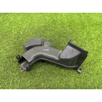 Патрубок воздушного фильтра