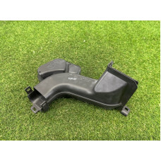 Патрубок воздушного фильтра