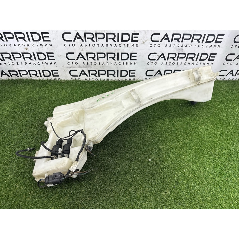 Бачок омывателя (кузов и элементы) BMW X5 E70 2013-2015 3.0 61667162588