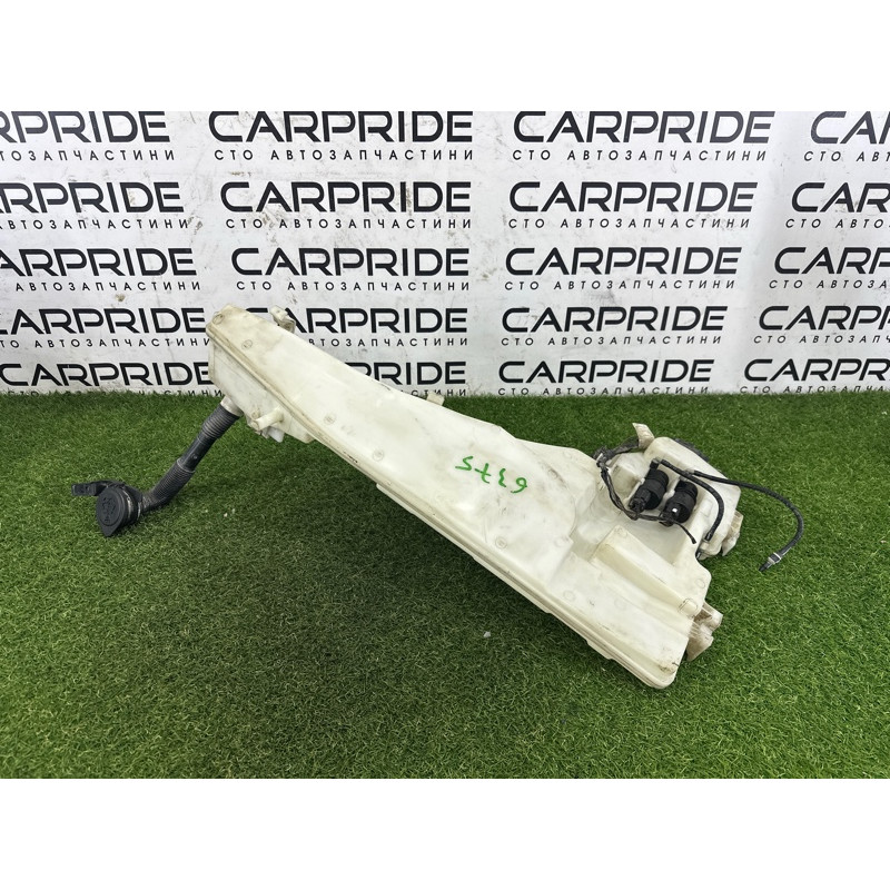 Бачок омывателя (кузов и элементы) BMW X5 E70 2013-2015 3.0 61667162588