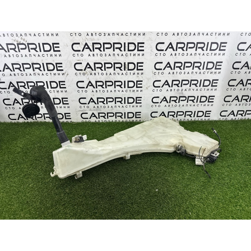 Бачок омывателя (кузов и элементы) BMW X5 E70 2013-2015 3.0 61667162588