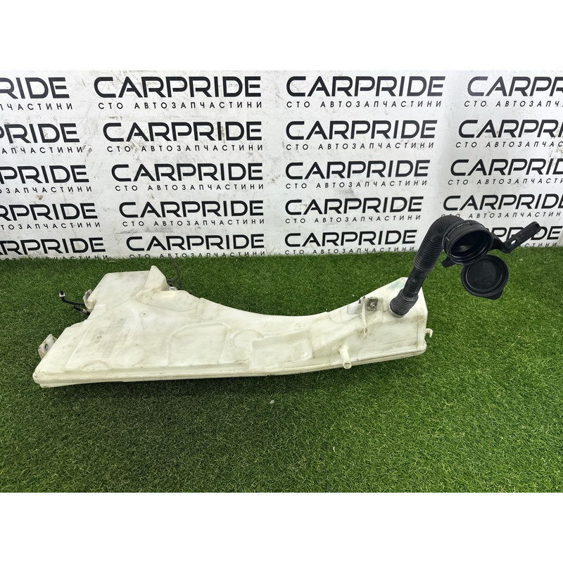 Бачок омывателя (кузов и элементы) BMW X5 E70 2013-2015 3.0 61667162588