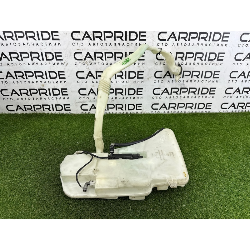 Бачок омывателя (кузов и элементы) BMW 7-series F01 2011 3.0 N54 61667269667
