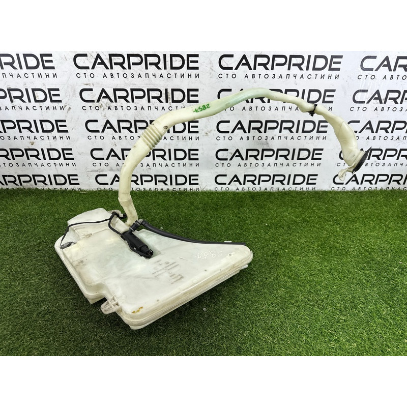 Бачок омывателя (кузов и элементы) BMW 7-series F01 2011 3.0 N54 61667269667