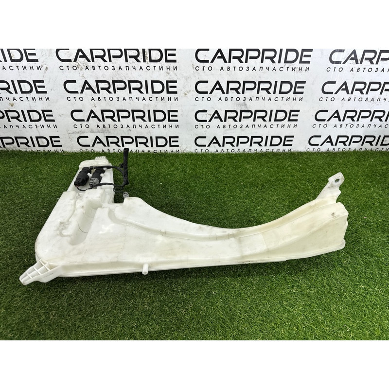 Бачок омывателя (кузов и элементы) BMW X3 F25 2013 3.0 N55B30 61667255827