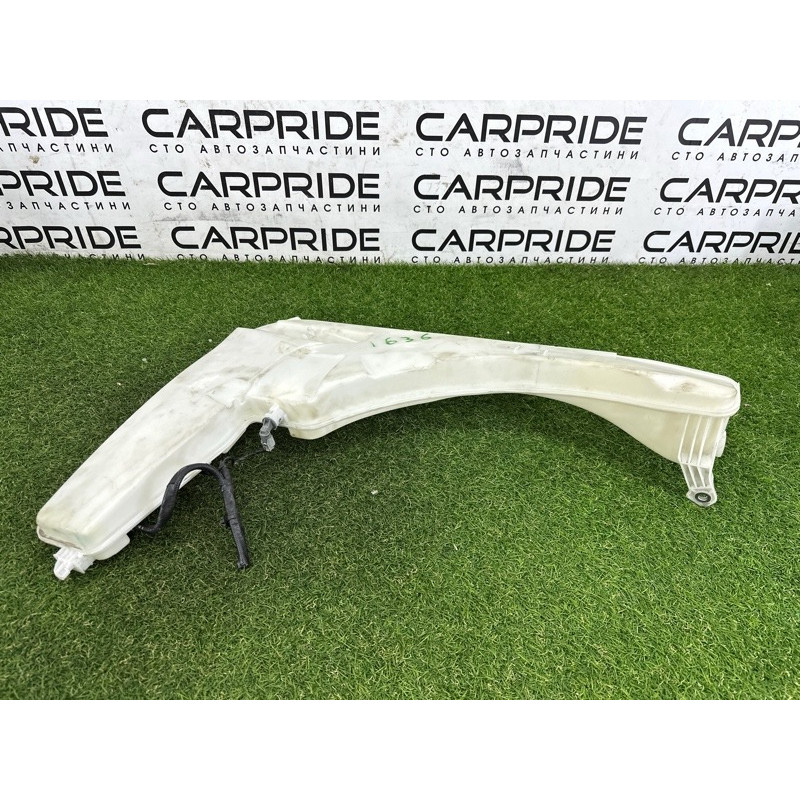 Бачок омывателя (кузов и элементы) BMW X3 F25 2013 3.0 N55B30 61667255827
