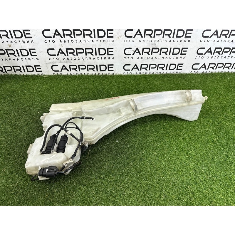 Бачок омывателя (кузов и элементы) BMW X5 E70 2011 3.0 N55B30 61667162588