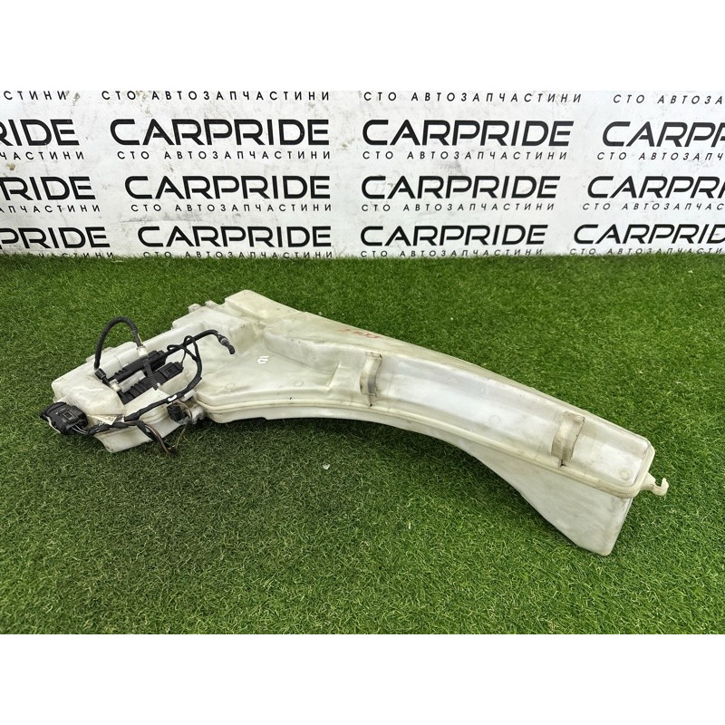 Бачок омывателя (кузов и элементы) BMW X5 E70 2011 3.0 N55B30 61667162588