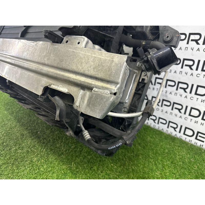 Телевизор (передняя часть кузова) (наружные элементы кузова) AUDI Q7 4M 2017 3.0 CREC 4M0805594