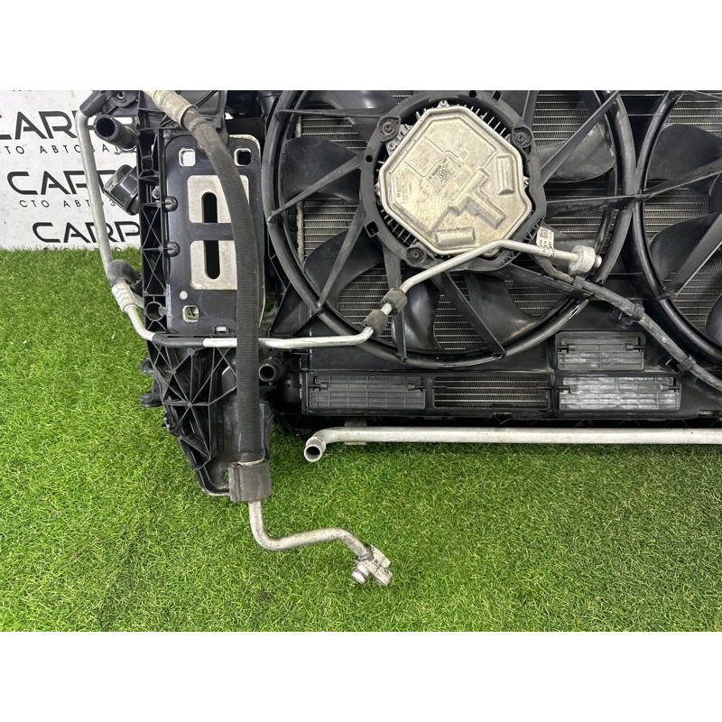 Телевизор (передняя часть кузова) (наружные элементы кузова) AUDI Q7 4M 2017 3.0 CREC 4M0805594