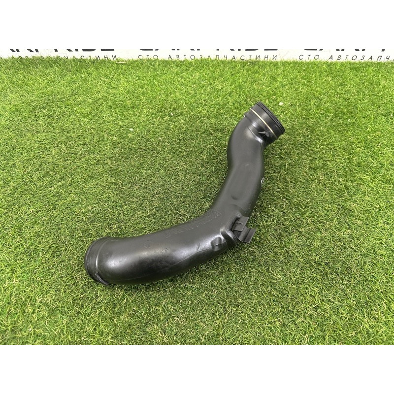 Патрубок интеркулера (двигатель и элементы) BMW X5 E70 2011 3.0 N55B30 13717571350