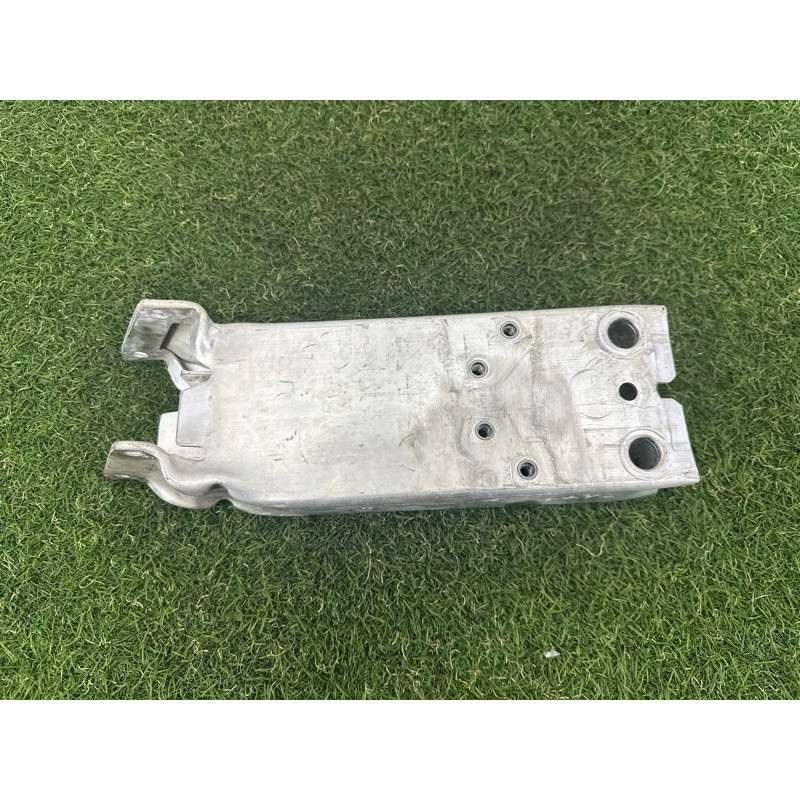 Кронштейн усилителя бампера (стекла и зеркала) BMW X1 F48 2016 2.0 B46B20 51117406388