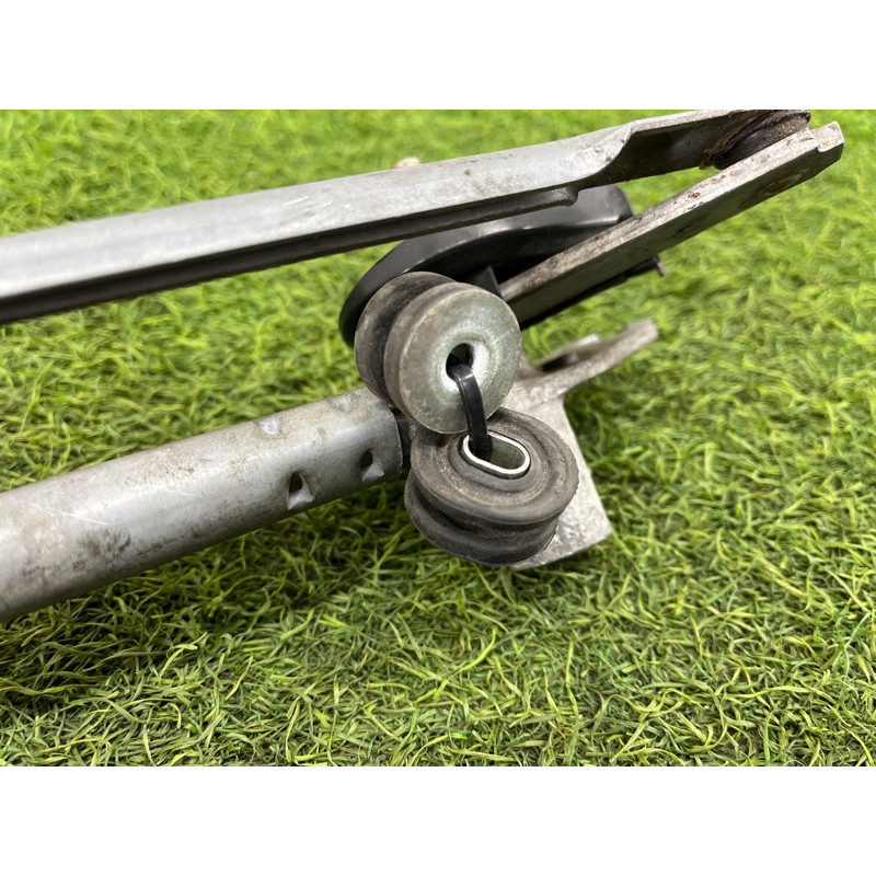 Трапеция дворников (кузов и элементы) Hyundai Sonata YF 2013 2.4 981101u000