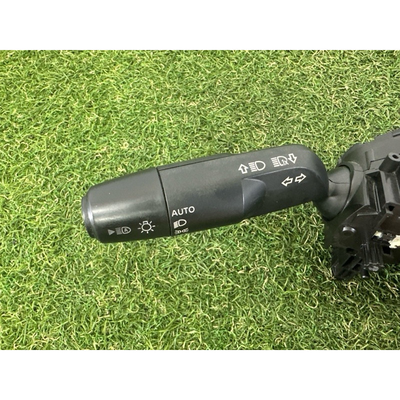 Блок подрулевых переключателей (электрика) Nissan Rogue T33 2021 2.5 PR25DD 255606RR2A