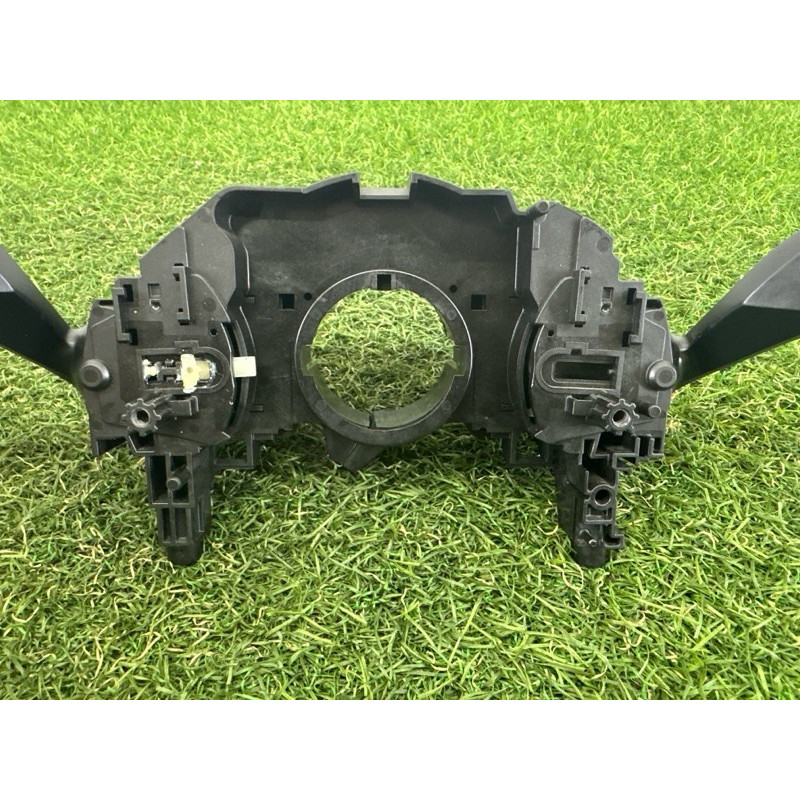 Блок подрулевых переключателей (электрика) Nissan Rogue T33 2021 2.5 PR25DD 255606RR2A