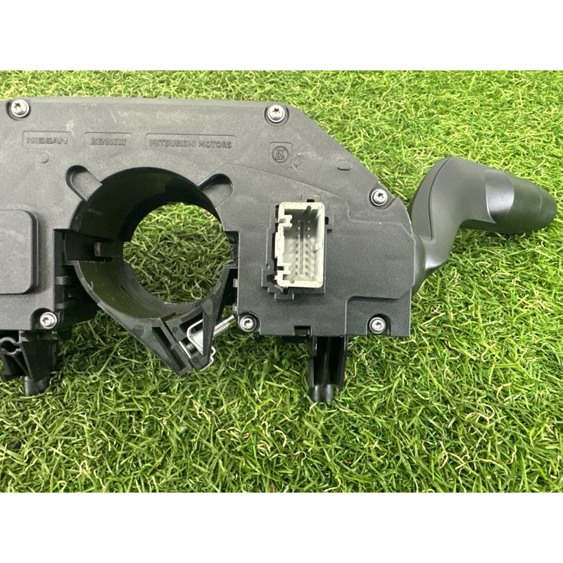 Блок подрулевых переключателей (электрика) Nissan Rogue T33 2021 2.5 PR25DD 255606RR2A