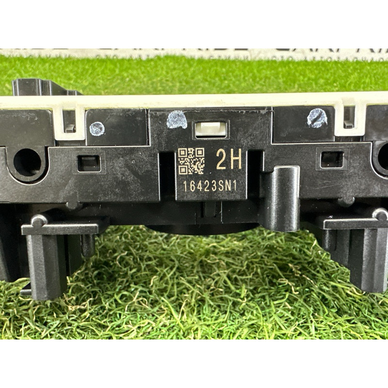 Блок подрулевых переключателей (электрика) Nissan Rogue T32 2016 2.5 QR25DE 255604BA8D