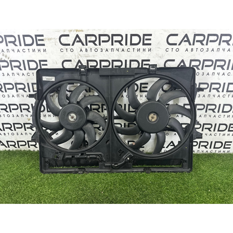 Вентилятор охлаждения радиатора (система охлаждения) AUDI A4 B8 2012 2.0 CAEB 8K0121207A