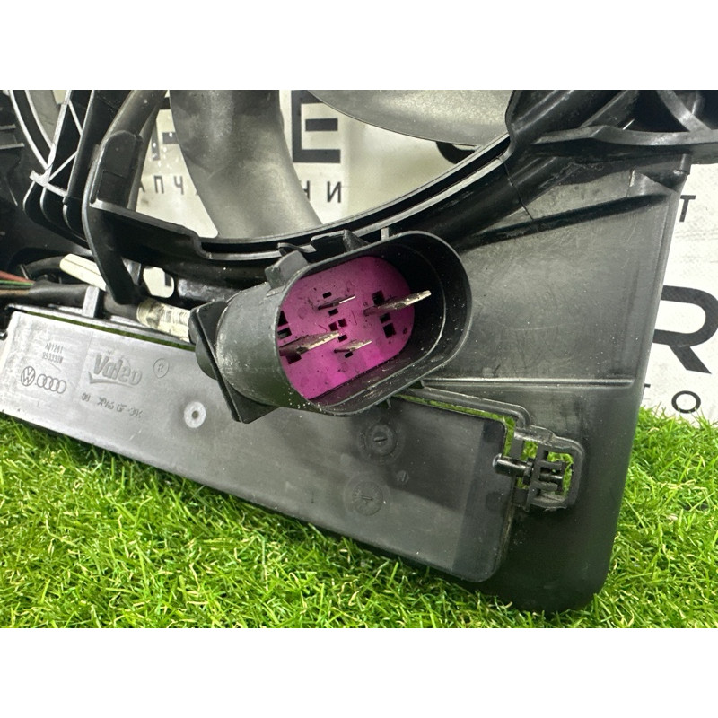 Вентилятор охлаждения радиатора (система охлаждения) AUDI A4 B8 2012 2.0 CAEB 8K0121207A