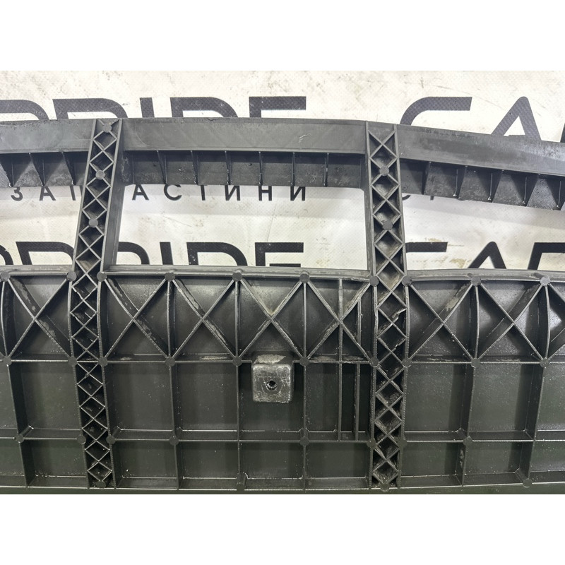 Защита бампера (кузов и элементы) AUDI Q5 8R 2012 2.0 CAEB 8R0807233