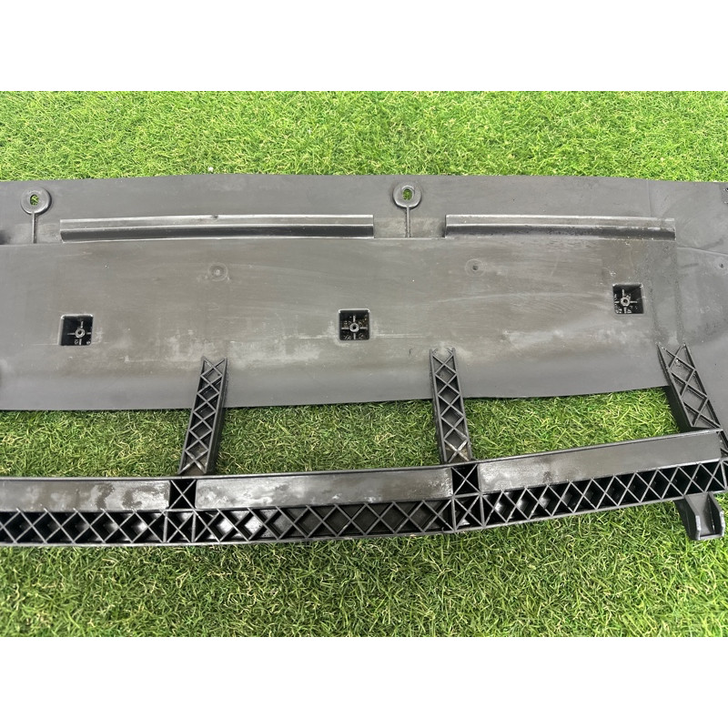 Защита бампера (кузов и элементы) AUDI Q5 8R 2012 2.0 CAEB 8R0807233