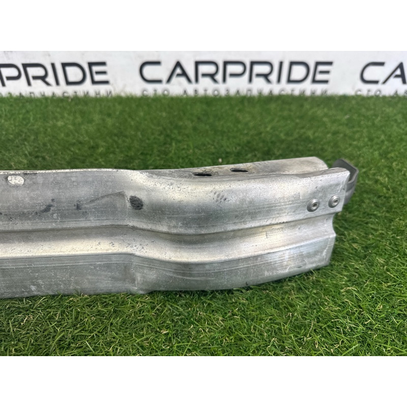 Усилитель бампера (наружные элементы кузова) AUDI A4 B8 2012 2.0 CAEB 8K0807113D