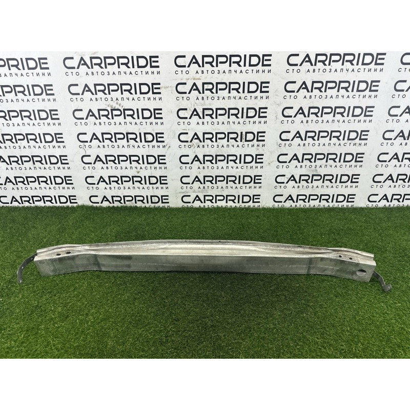 Усилитель бампера (наружные элементы кузова) AUDI A4 B8 2012 2.0 CAEB 8K0807113D