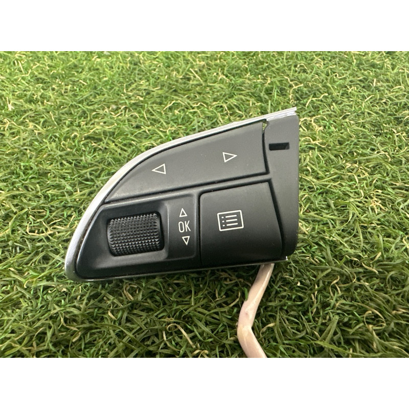 Кнопки руля (электрика / кнопки) AUDI A7 4G 2012 3.0 CGXB 4G0951523HXHA