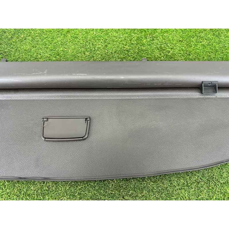 Шторка багажника (салон) Volkswagen Touareg NF 2015 3.6 CGRA 7P6867773JK1