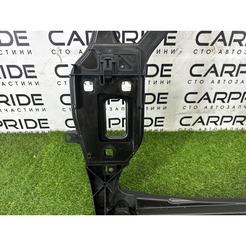 Телевизор (передняя часть кузова) (наружные элементы кузова) AUDI Q5 8R 2012 2.0 CAEB 8R0805594B