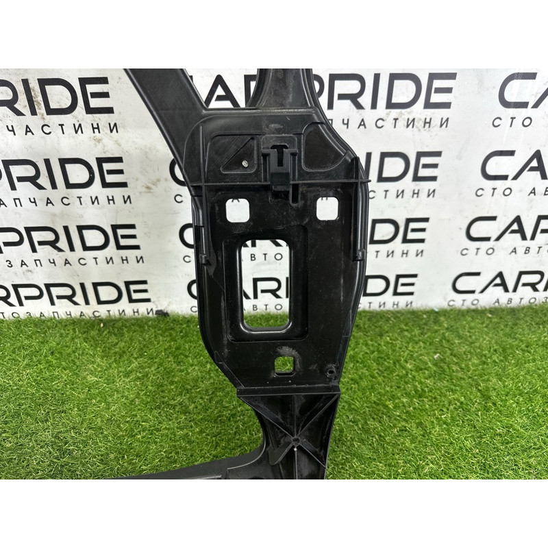 Телевизор (передняя часть кузова) (наружные элементы кузова) AUDI Q5 8R 2012 2.0 CAEB 8R0805594B