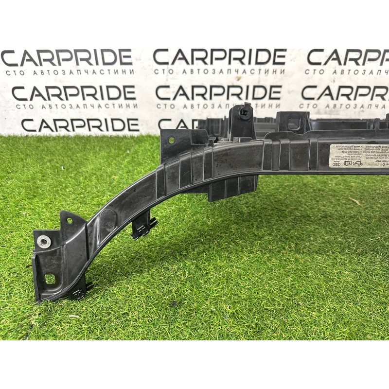 Телевизор (передняя часть кузова) (наружные элементы кузова) AUDI Q5 8R 2012 2.0 CAEB 8R0805594B