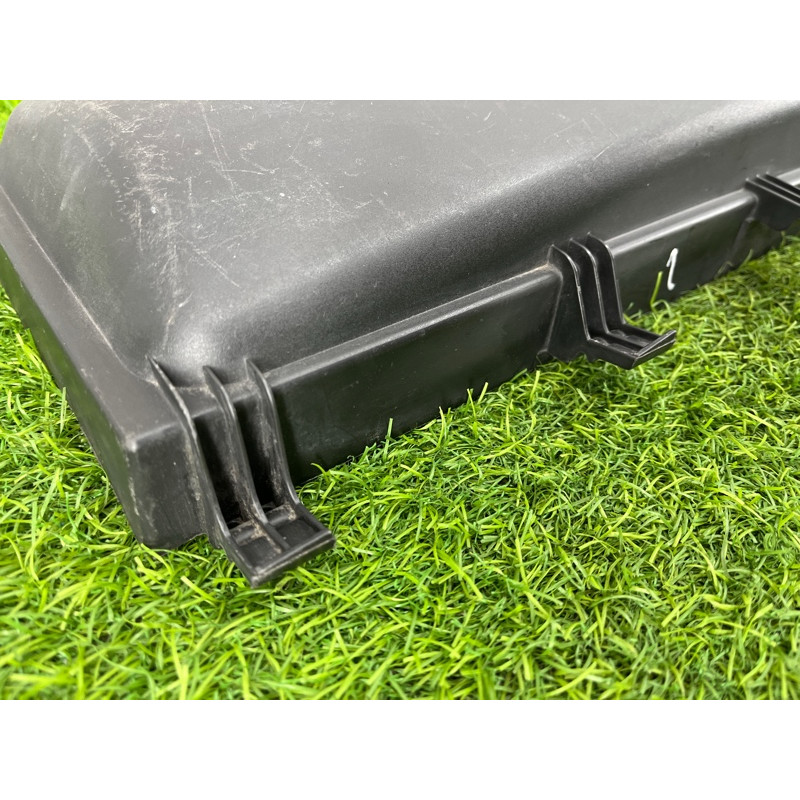 Корпус воздушного фильтра (впускная система) BMW 5-series E60 2004 M54B22 64316913503