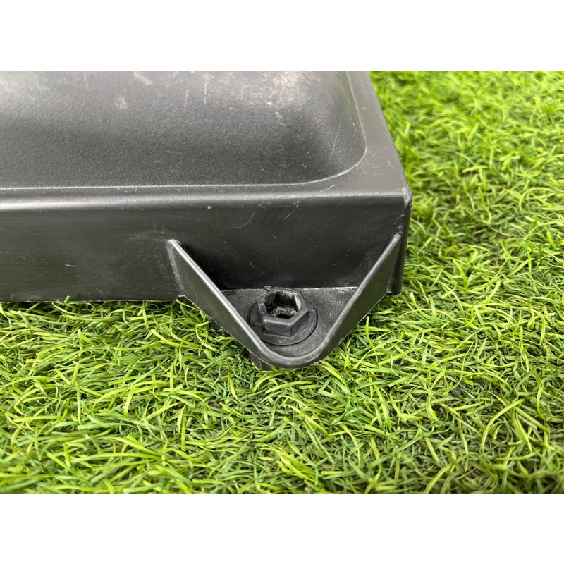 Корпус воздушного фильтра (впускная система) BMW 5-series E60 2004 M54B22 64316913503