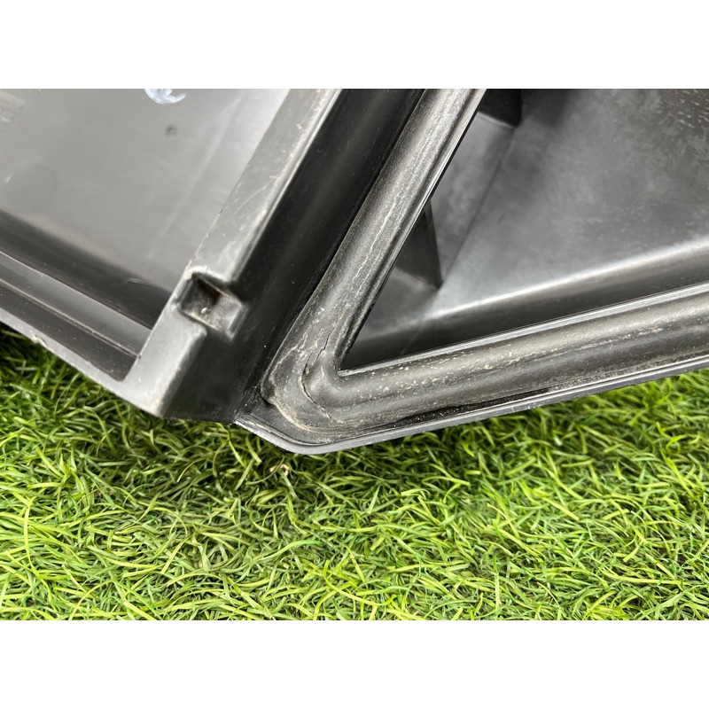 Корпус воздушного фильтра (впускная система) BMW 5-series E60 2004 M54B22 64316913503