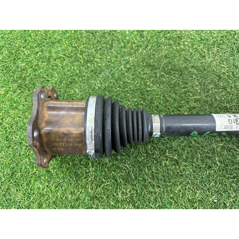 Привод (трансмиссия) AUDI A4 B8 2012 2.0 CAEB 8K0407271AJ