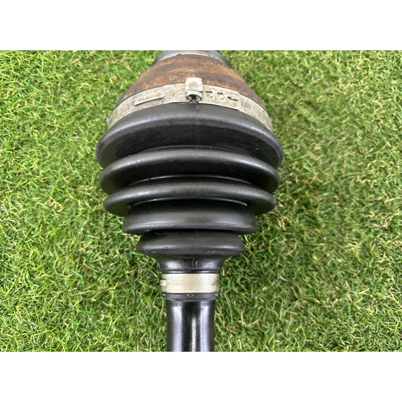 Привод (трансмиссия) AUDI A3 8V 2015 1.8 CNSB 5Q0407271AP