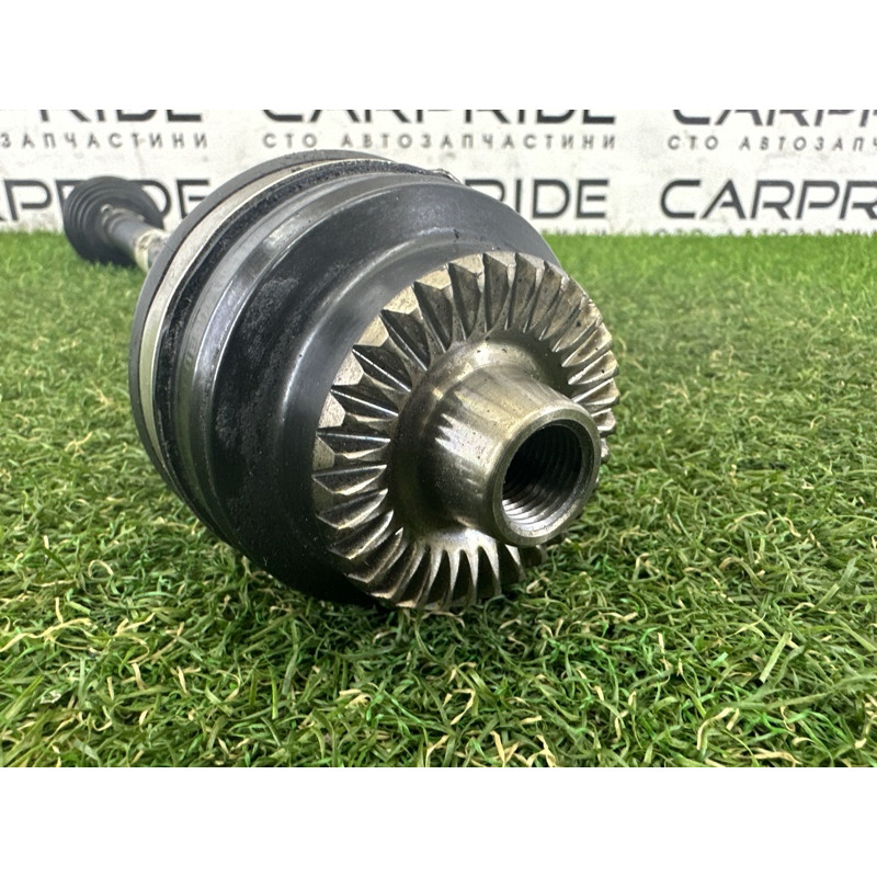 Привод (трансмиссия) BMW X1 F48 2016 2.0 B46B20 33207646867