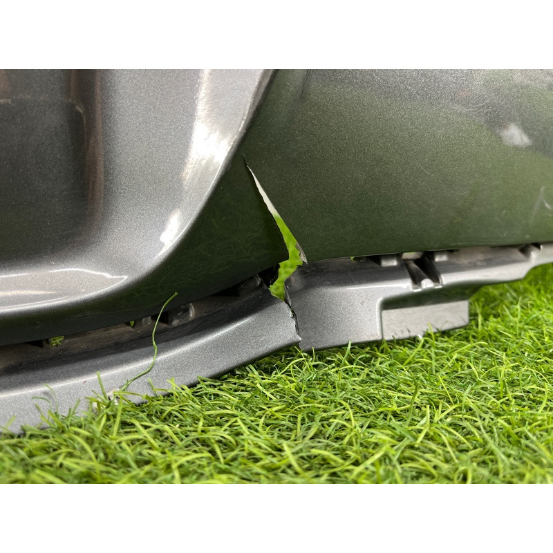 Бампер (наружные элементы кузова) Volkswagen Tiguan 5N 2.0 5N0807421GGRU