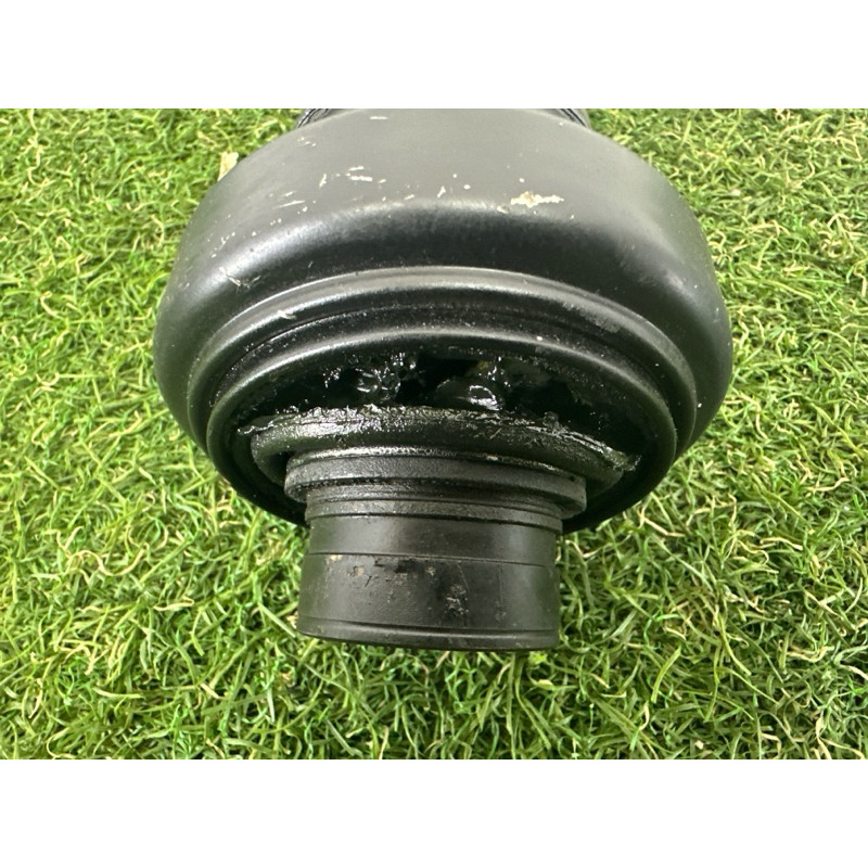 Карданный вал (трансмиссия) Volkswagen Touareg NF 2015 3.6 CGRA 7P0521101M