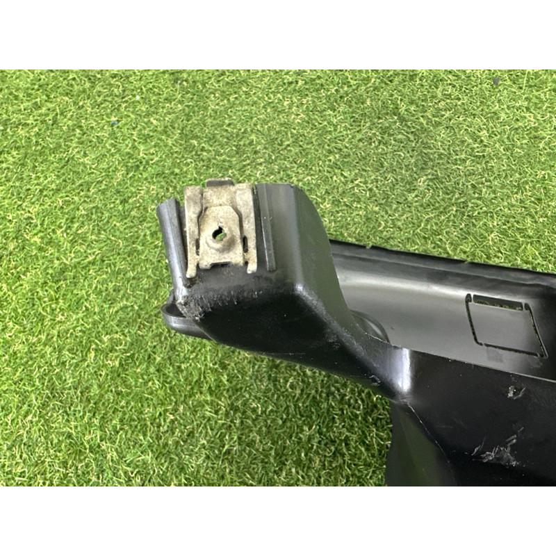 Воздуховод радиатора (кузов и элементы) BMW 7-series F01 2011 3.0 N54 51747184157