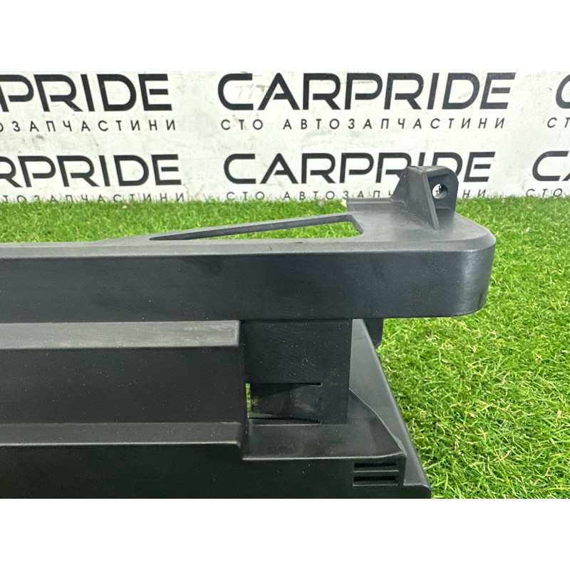 Рамка радиатора (кузов и элементы) BMW 7-series F01 2011 3.0 N54 17117639071