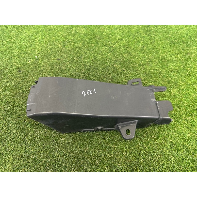 Воздуховод тормозов (кузов и элементы) BMW 7-series F01 2011 3.0 N54 51747184156