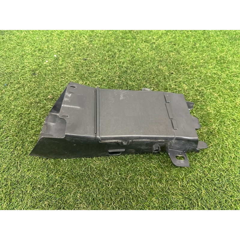 Воздуховод тормозов (кузов и элементы) BMW 7-series F01 2011 3.0 N54 51747184156