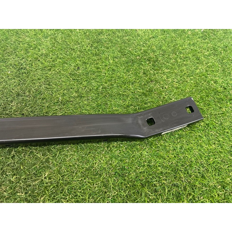 Распорка передней панели (кузов и элементы) BMW 7-series F01 2011 3.0 N54 51647183851