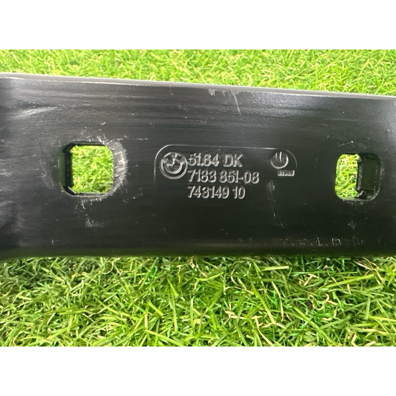 Распорка передней панели (кузов и элементы) BMW 7-series F01 2011 3.0 N54 51647183851