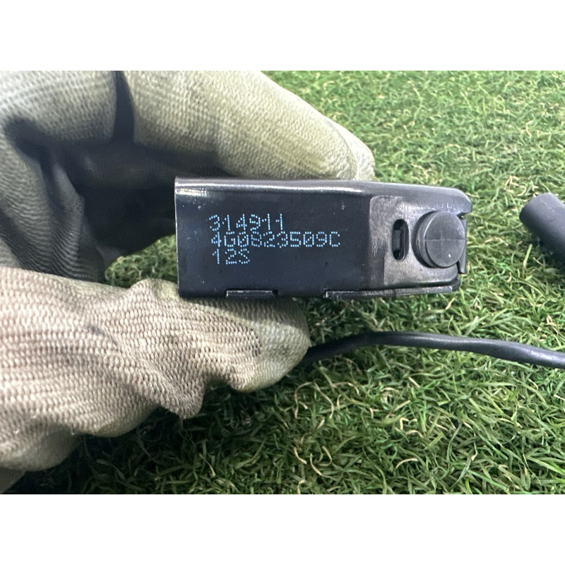 Замок капота (кузов и элементы) AUDI A7 4G 2012 3.0 CGXB 4G0823509C