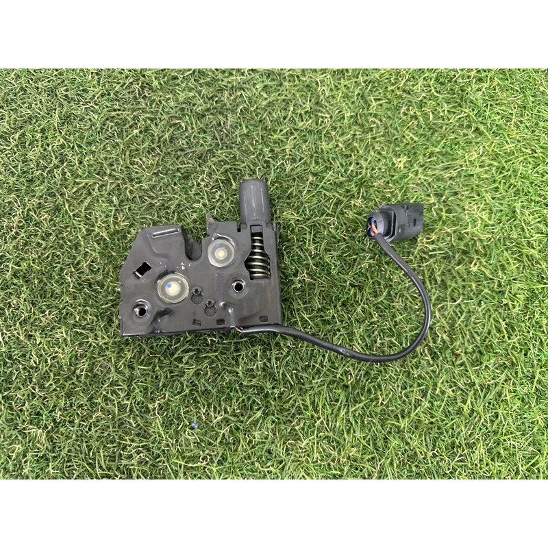 Замок капота (кузов и элементы) AUDI A7 4G 2012 3.0 CGXB 4G0823509C