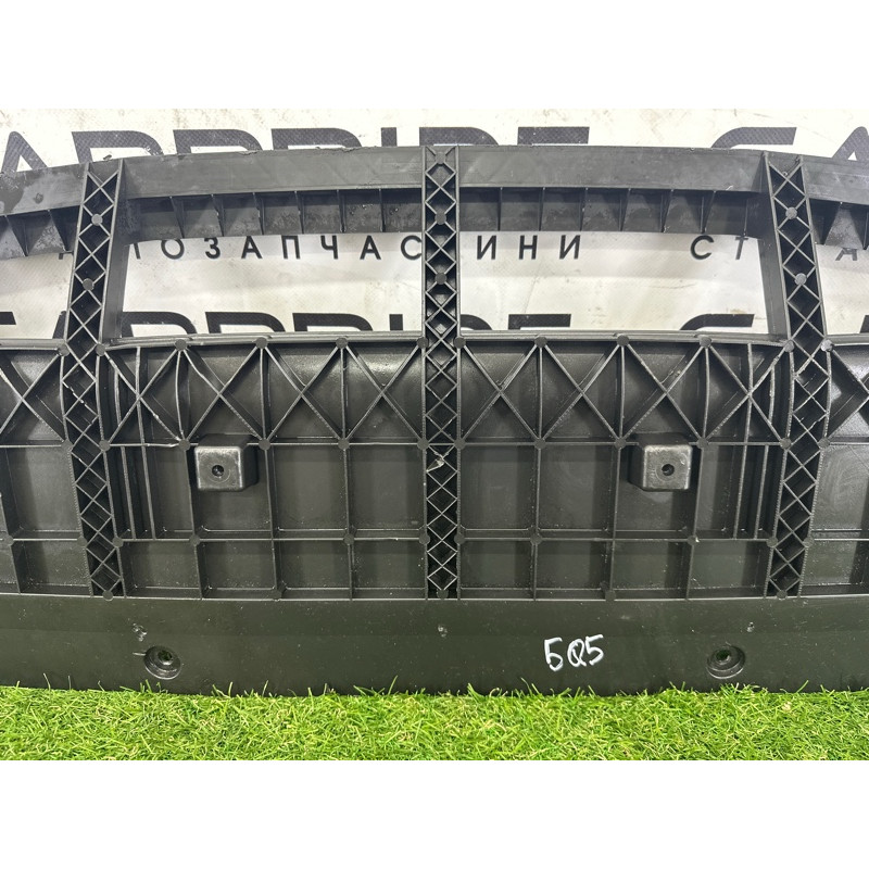 Защита бампера (кузов и элементы) AUDI Q5 8R 2012 2.0 CAEB 8R0807233